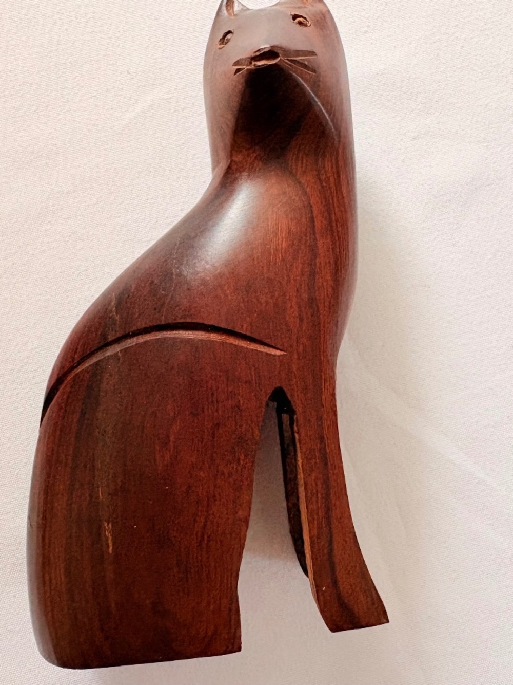 Wooden Hand Carved Ironwood Sitting Cat Sculpture Figurine Folk Art 5.25" X 3"